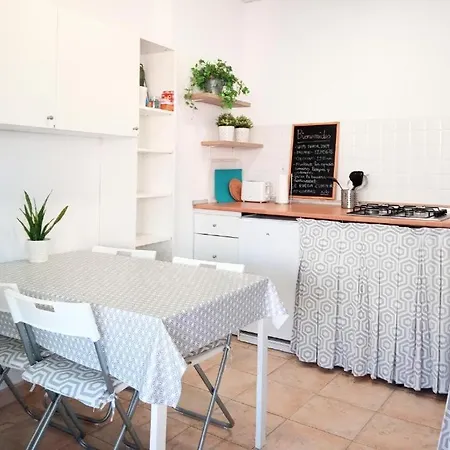 Chill-Out Playa/Montana La Vall Homestay *